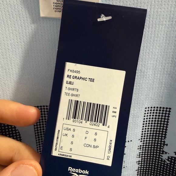 Reebok Sky Blue RUN Tee - Picture 6 of 6